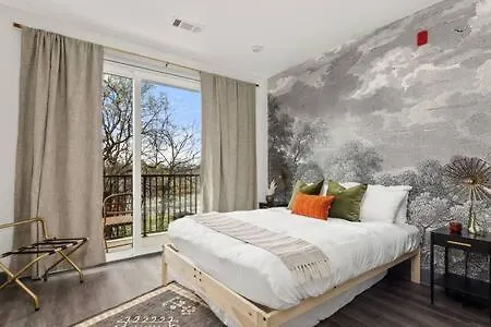 Apartment Stunning Sobro Suite - 3 Bedrooms Downtown Brand New Nashville United States